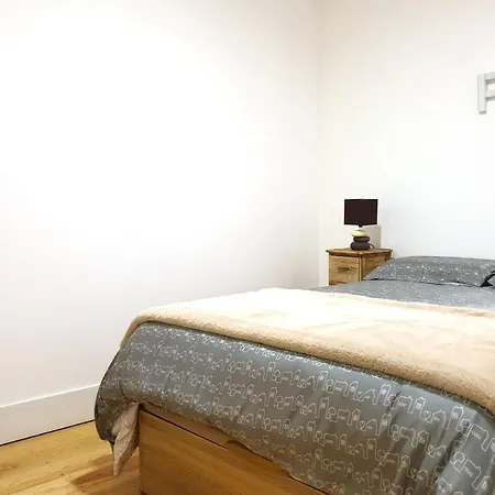 Spacious With Terrace In Marques De Pombal Lejlighed Lisboa