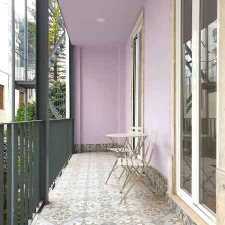 Spacious With Terrace In Marques De Pombal Lejlighed Lisboa