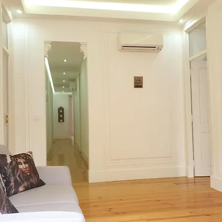 Spacious With Terrace In Marques De Pombal Apartment Lissabon