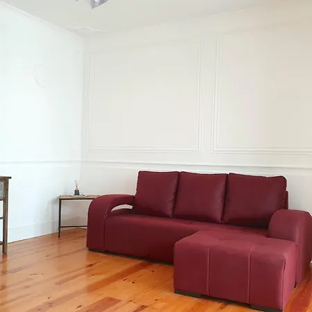 Apartman Spacious With Terrace In Marques De Pombal *