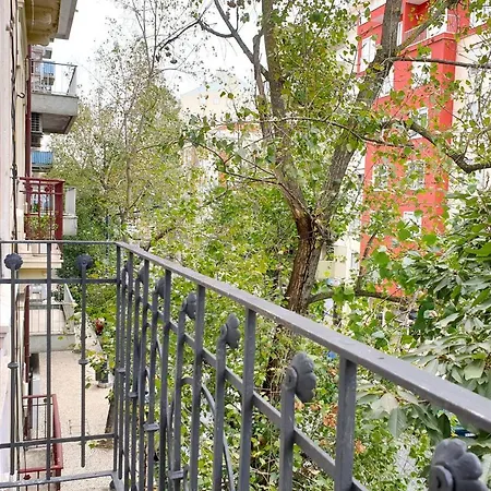 Spacious With Terrace In Marques De Pombal Apartment